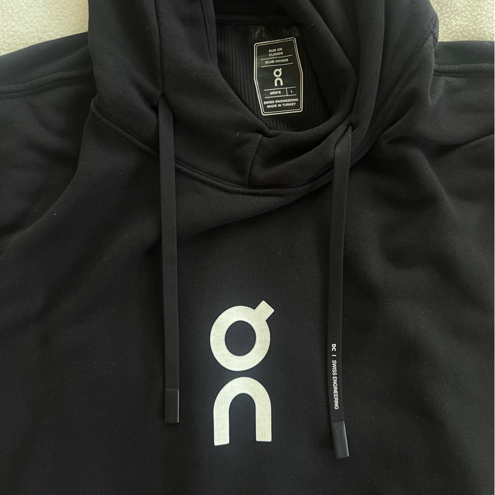 On Running Men’s Sleeveless Hoodie - Worn on Commercial